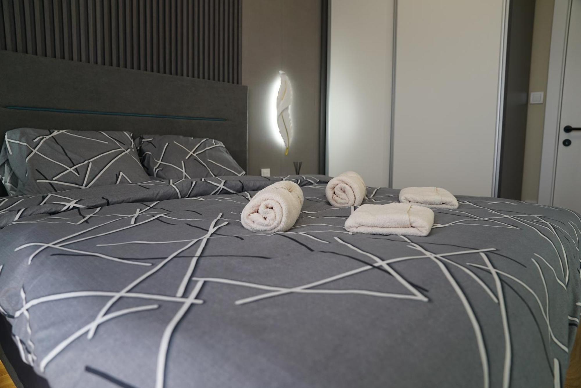 Diamond 72 Apartment , Skopje City - Center, Diamond Residences, Free Parking Luaran gambar